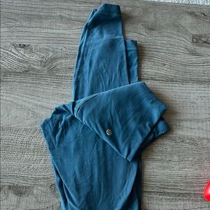 Blue Lululemon leggings